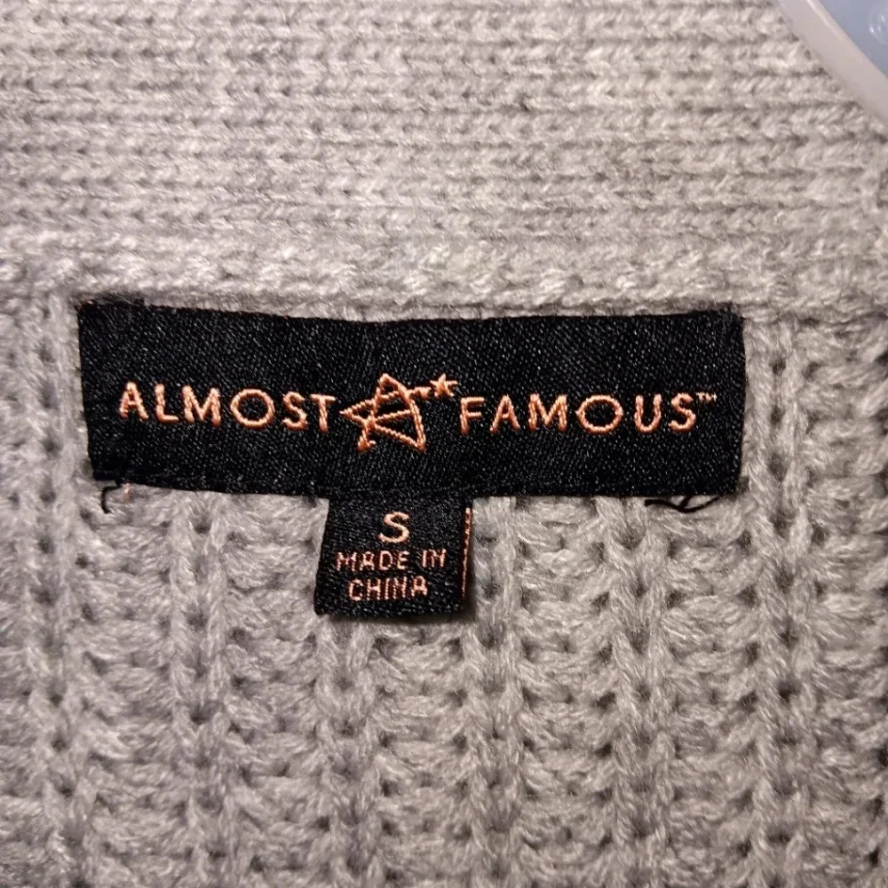 Almost famous women's sweater size S gray - Picture 3 of 6